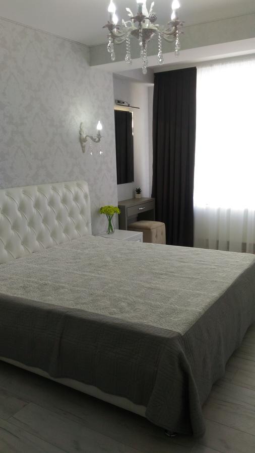 Apartament Lux Sect. Riscani Kischinau Exterior foto