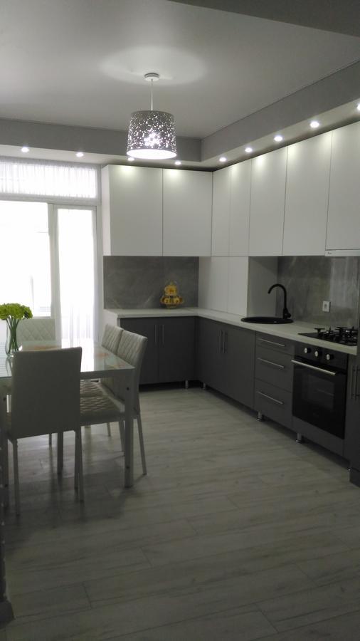 Apartament Lux Sect. Riscani Kischinau Exterior foto