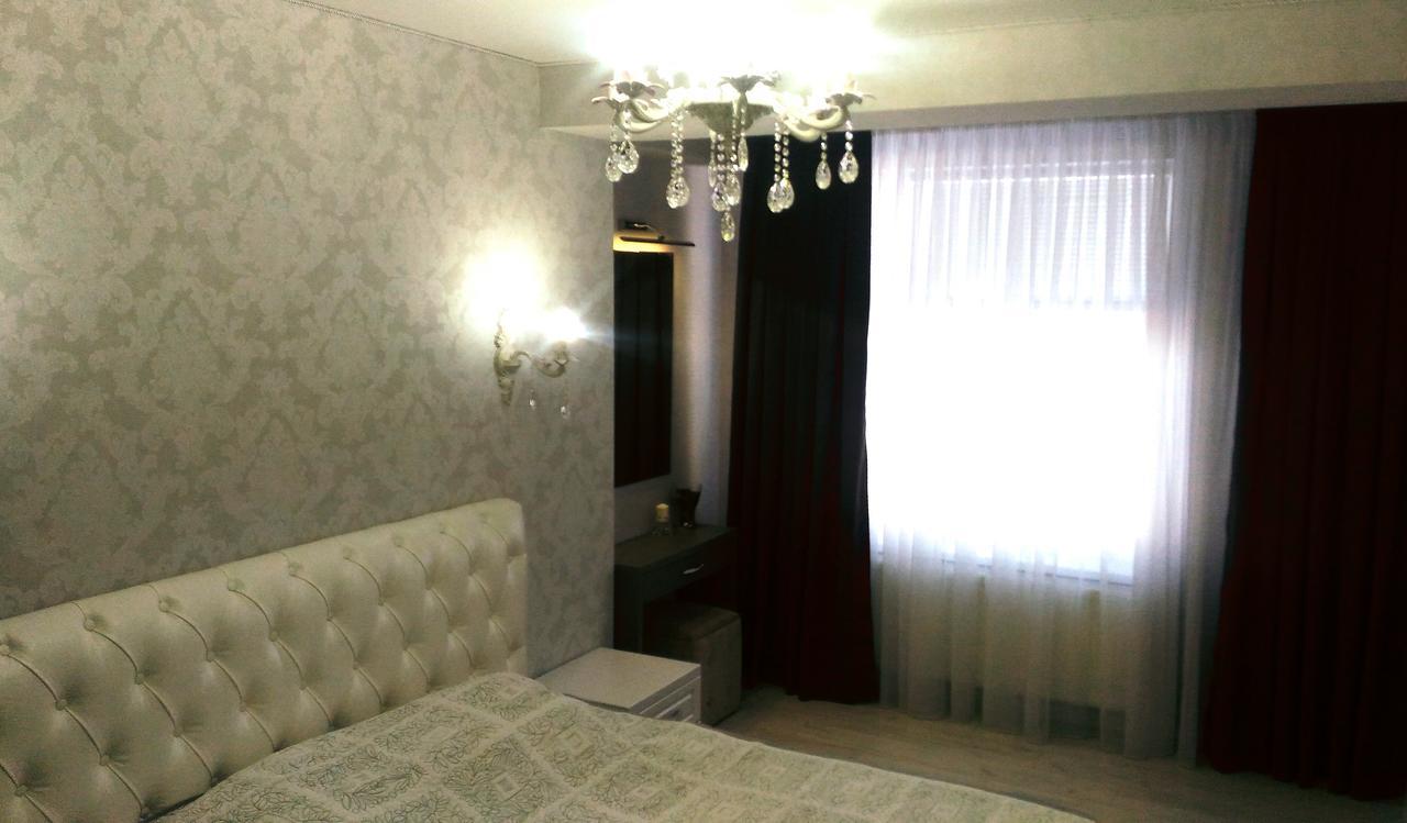 Apartament Lux Sect. Riscani Kischinau Exterior foto